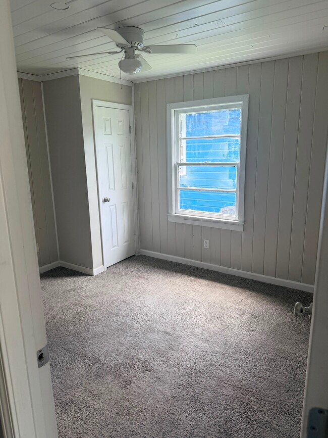 466 Bayshore Duplex Unit A