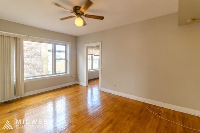 Building Photo - 6710 S Claremont Ave Rental