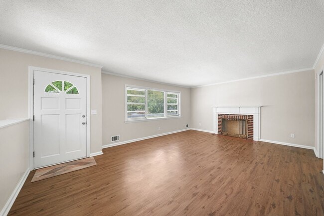 Photo - 409 Granade St