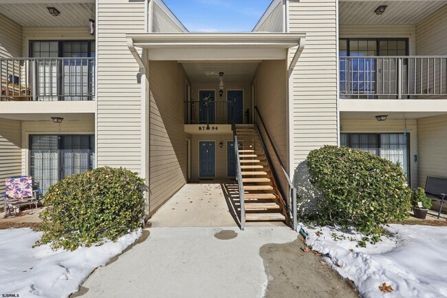 Building Photo - 89 Sussex Pl