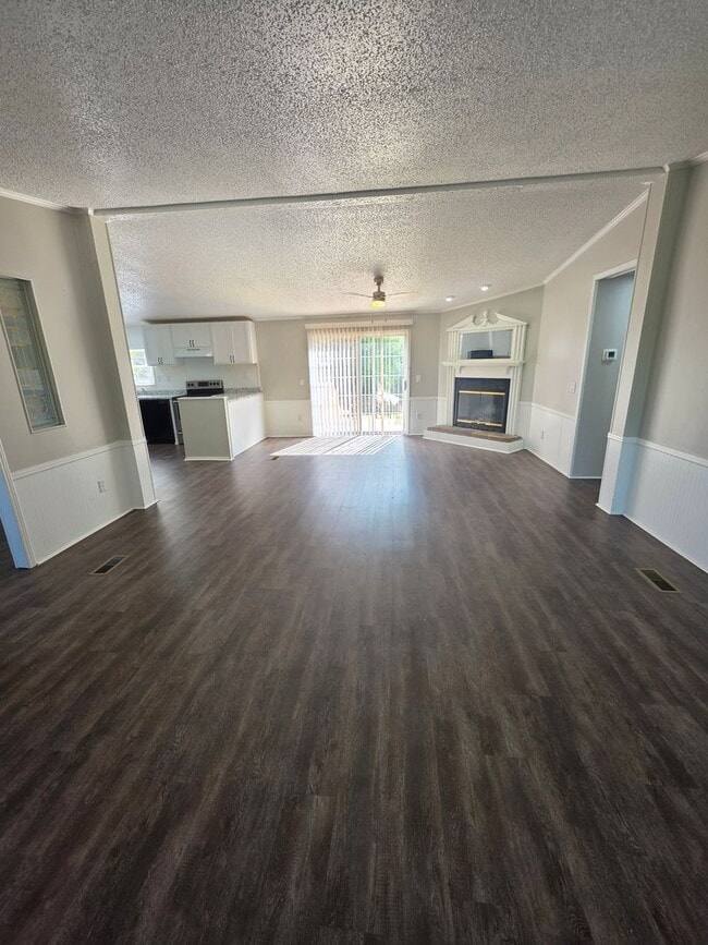 Photo - 3 bedrooms 2 baths