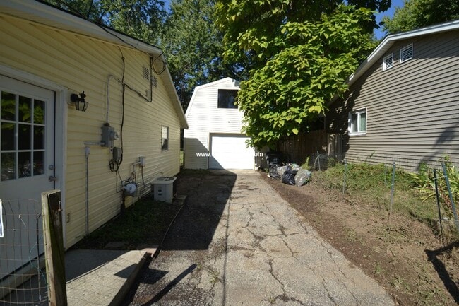 Photo - Completely refinished 3 bedroom house in C...