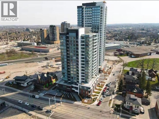 Photo - 5 Wellington St S Unit 1705