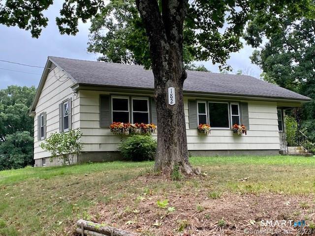 Photo - 182 Conantville Rd