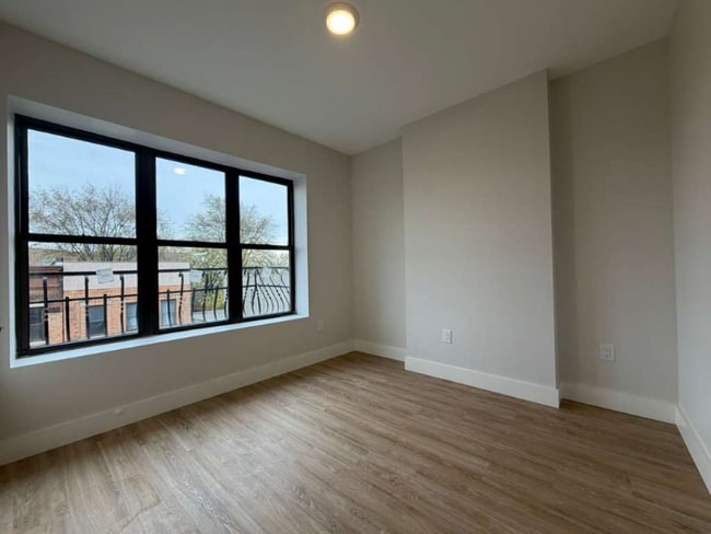 Photo - 269 M.L.K. Drive Unit 4B