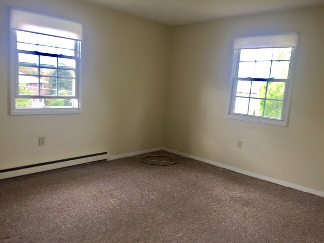 Photo - Garden Gates Apartment Unit 39-13