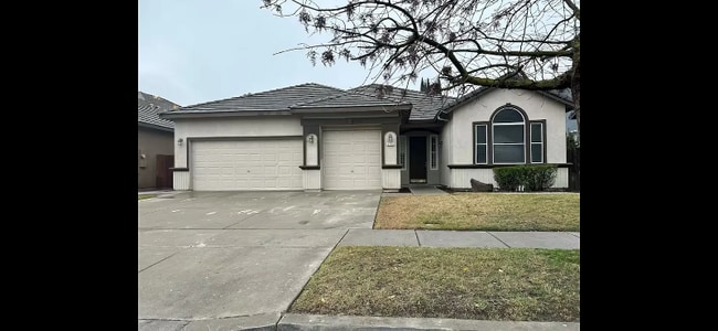 Building Photo - 3783 Jefferson St