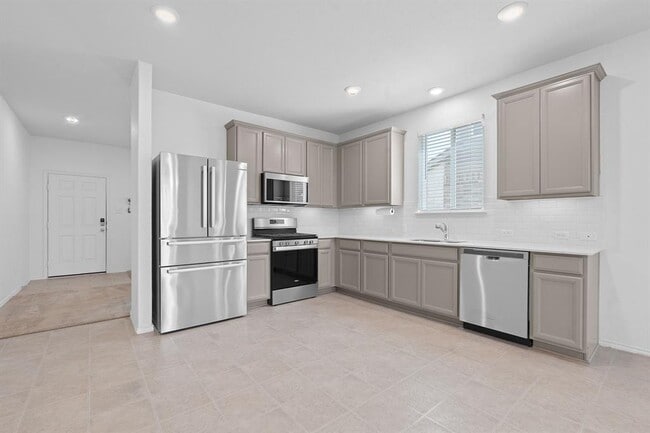 Photo - 146 Grace Lilly Dr