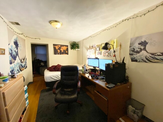 Photo - 838 Huntington Ave