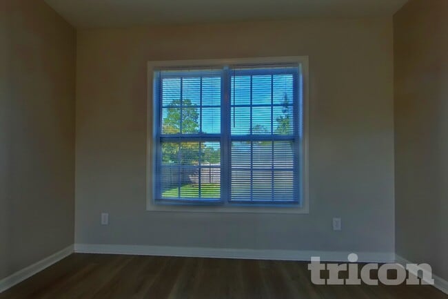 Photo - 403 Parkstone Ct