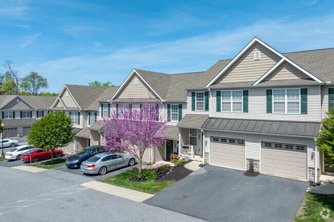 Photo - Villa Vista Townhomes