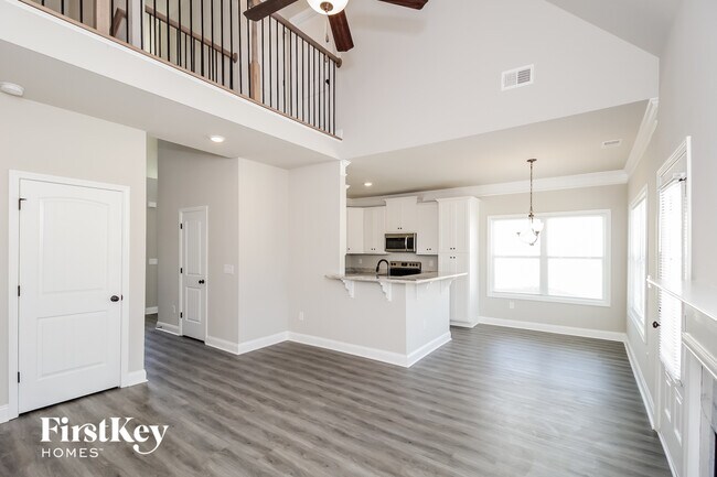 Photo - 55 Cranbrooke Ln