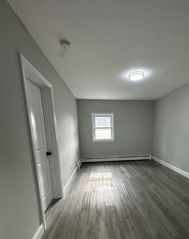 120 Raritan Ave