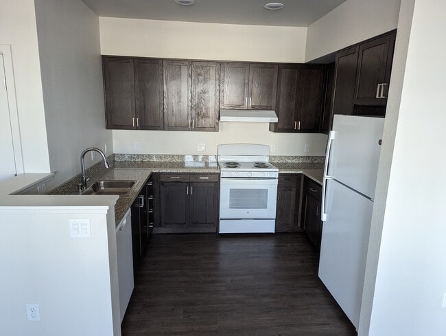 Photo - North Creek Crossings @ Meriam Park