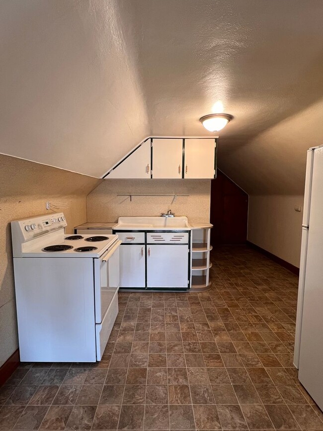 Photo - y1126 Unit 2