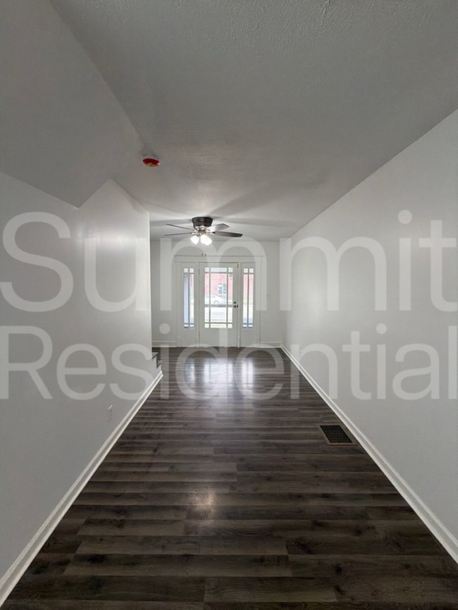 Photo - 2826 Taylor Blvd