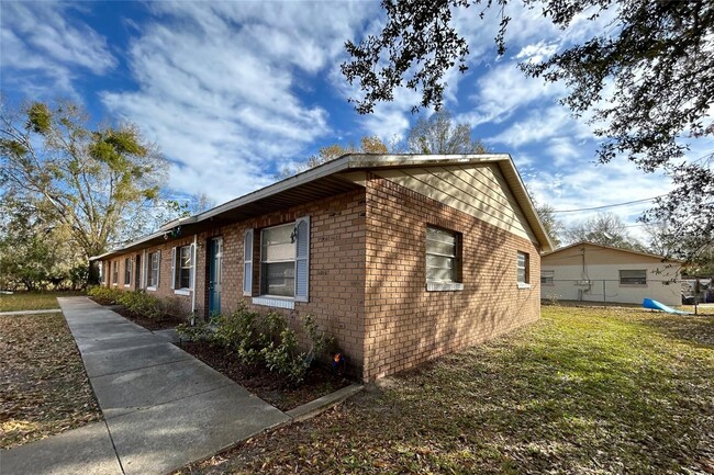 Photo - 3201 Pershing St Townhome