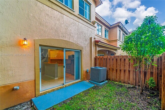 Photo - 8526 NW 107th Passage