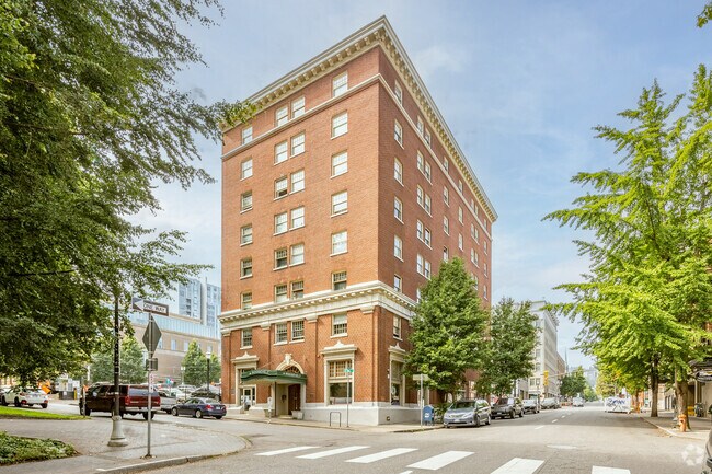 Photo - Roosevelt Plaza Apartments