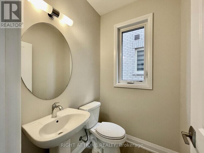 Photo - 12 Sweet Cicely St