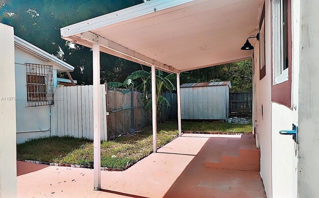 Photo - 2311 NW 103rd St