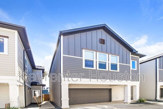 Photo - 2514 Terry St