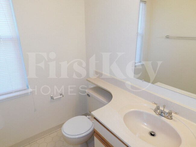 Photo - 3931 Springleaf Dr