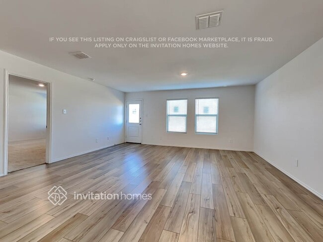 Photo - 464 Frio Pass Trl