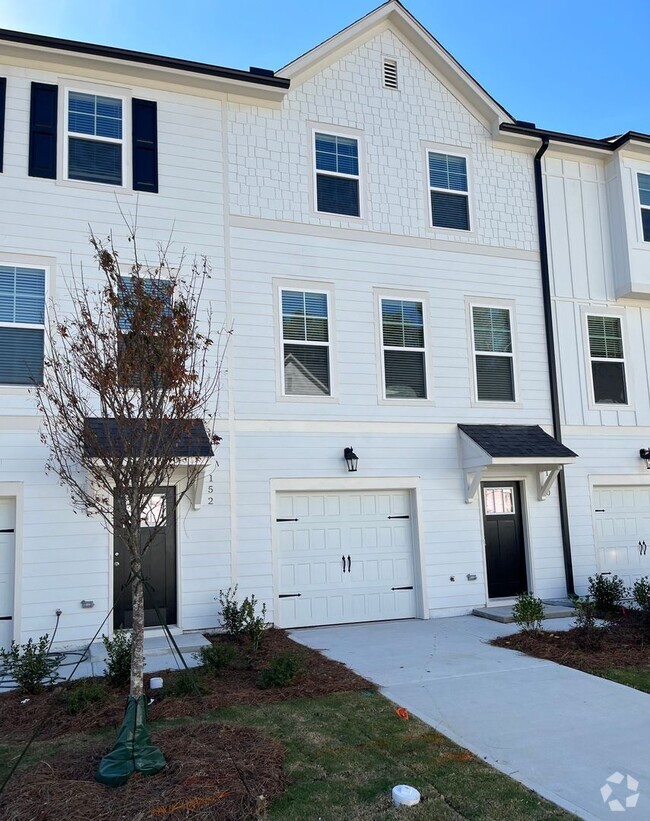 Building Photo - Newly Constructed 4bd/3.5ba Minutes From A... Rental