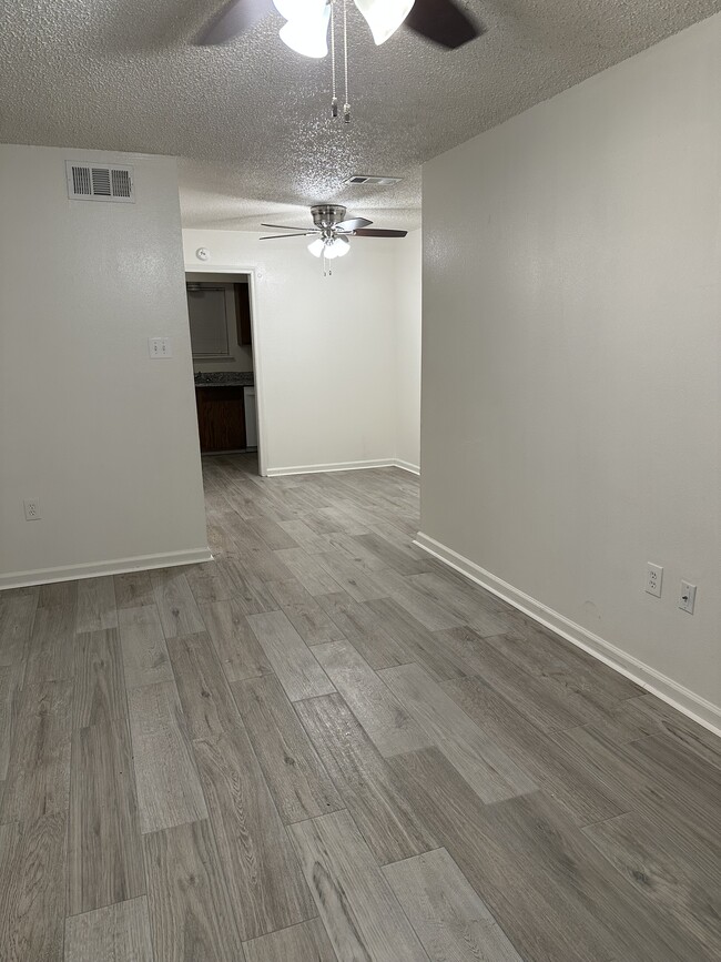 Photo - 1676 Brightside Dr