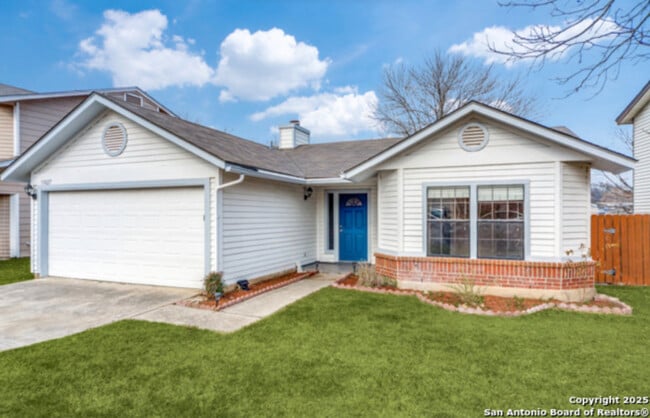 Photo - 13027 Feather Ridge Dr House