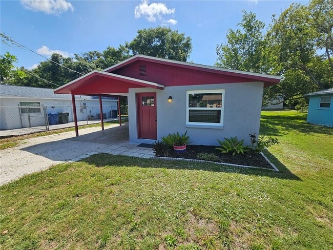 Building Photo - 4843 Camphor Ave
