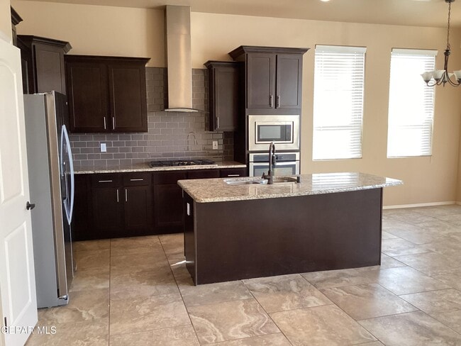 Photo - 5511 Grove Dr