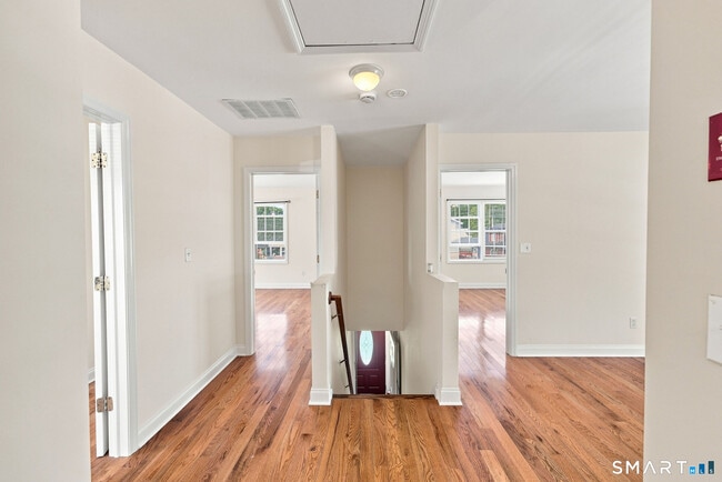 Photo - 35 Woodrow St Unit 2