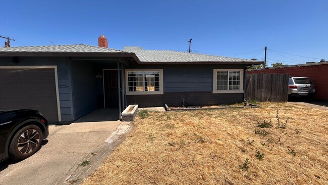 Photo - Nice home in Sacramento