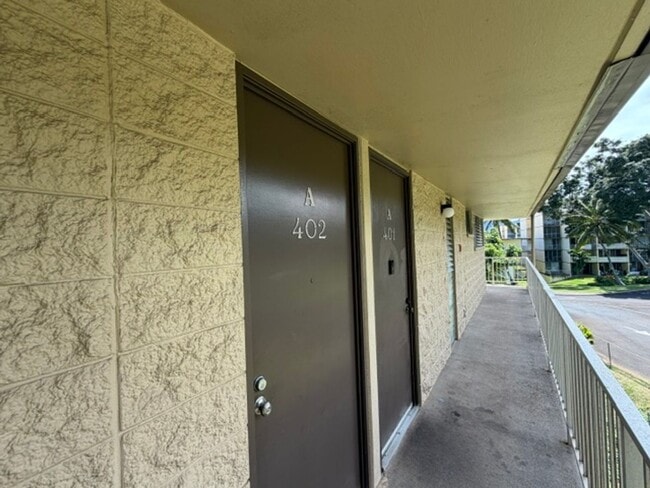 Photo - Beautiful Setting for this Two Bedroom, One Bath Unit Only Minutes Away from Wheeler AB and Schof... Unidad A-402