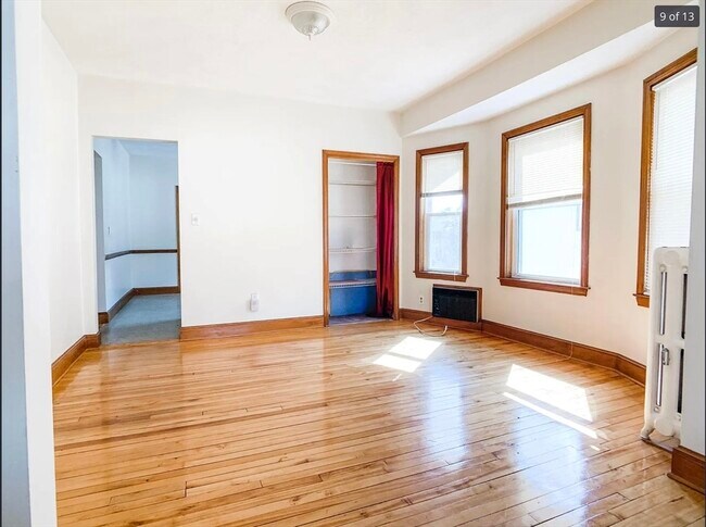 Photo - 28 Frederick Ave Unidad 2