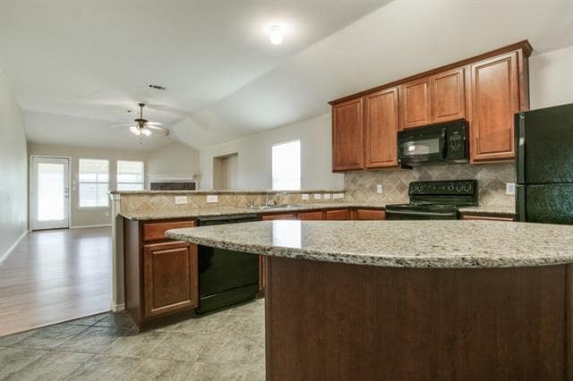 Photo - 160 Briar Grove Dr