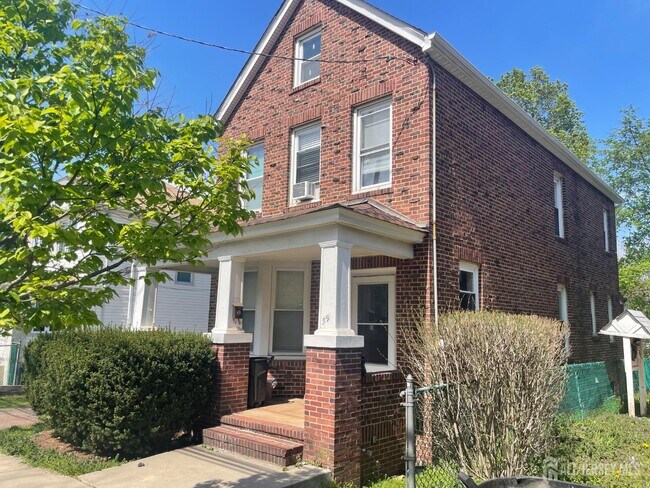 Photo - 59 Handy St