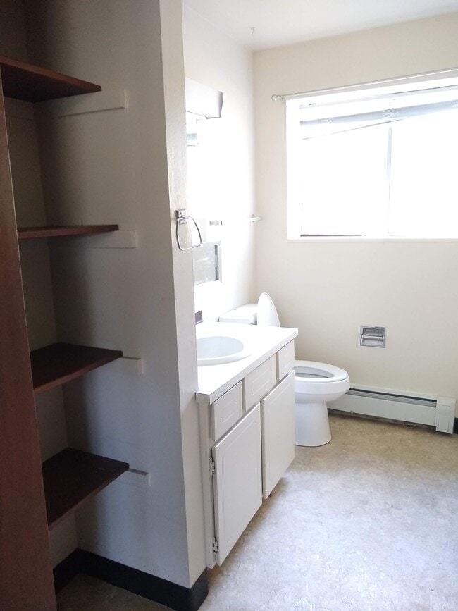 Photo - 1117 Cedar Ln Unit 1117