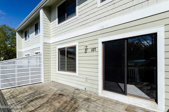 Photo - 107 Driftwood Ct Townhome