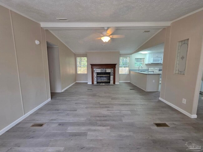 Photo - 8906 Figland Ave