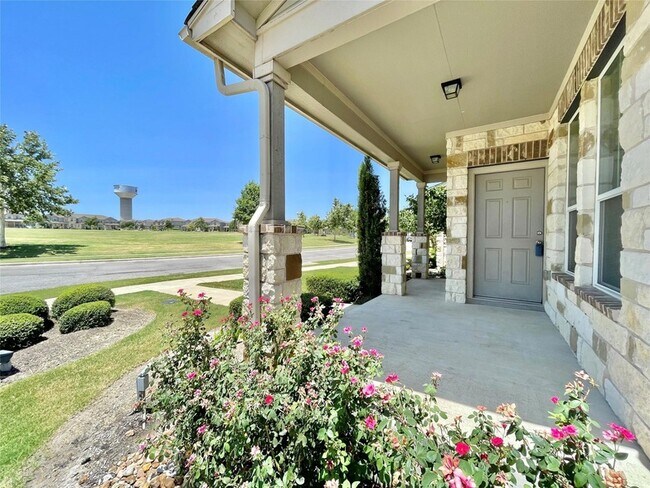 Photo - 401 Katmai Cir