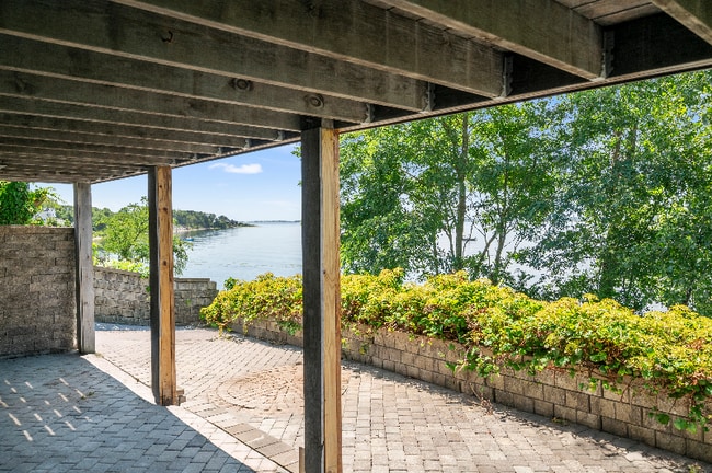 Photo - 240 Narragansett Ave Unit 2