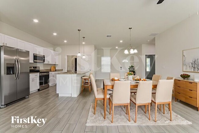 Photo - 830 Gila Way