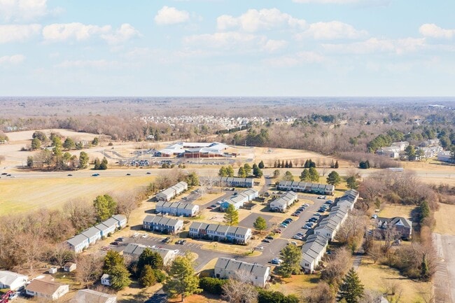 Photo - Charming Townhome in Hunters Mill – 3 Beds...