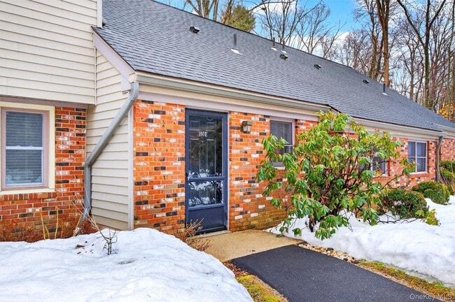 Photo - 180 Heritage Unit E