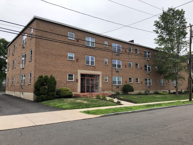 Fairview Street Apartments - Fairview Street Apartments