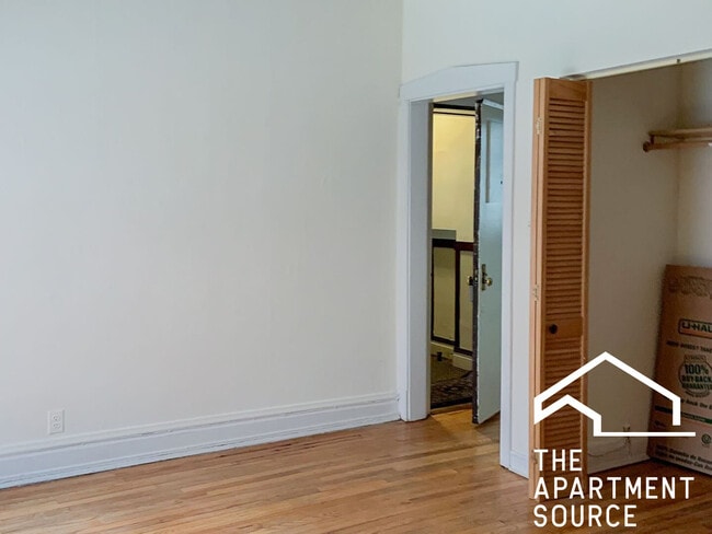 Photo - 2882 N Clark St Unit 1
