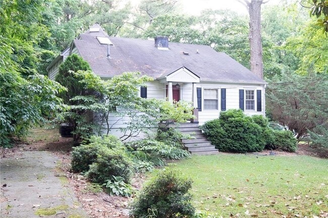 Photo - 776 Valley Brook Rd